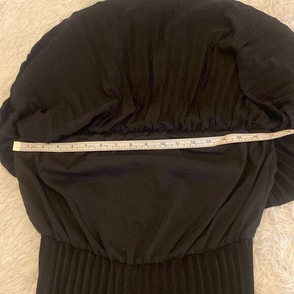 Women’s black pleated strapless jumpsuit NWT eveningwear, cruise, size M - Picture 10 of 10